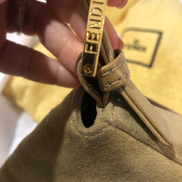 Fendi baguette suede bag - Picture 10 of 10